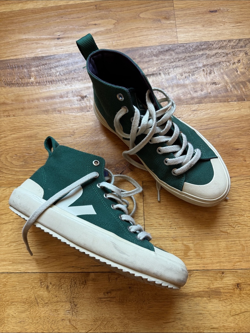 Veja Nova High Top Green Sneakers
